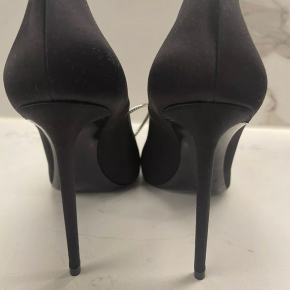 Saint Laurent Zoe Chain Ankle Heels - Picture 7 of 9